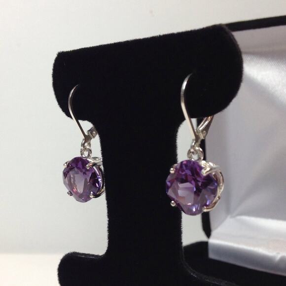 Gorgeous 10ctw Cushion Cut Alexandrite Earrings in Sterling Silver - Picture 3 of 5
